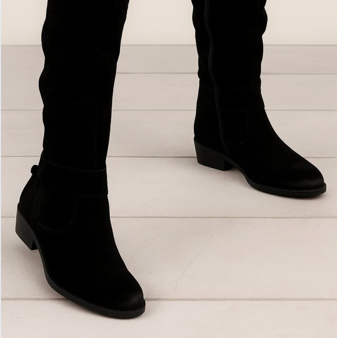 Elegant Suede Women's Boots